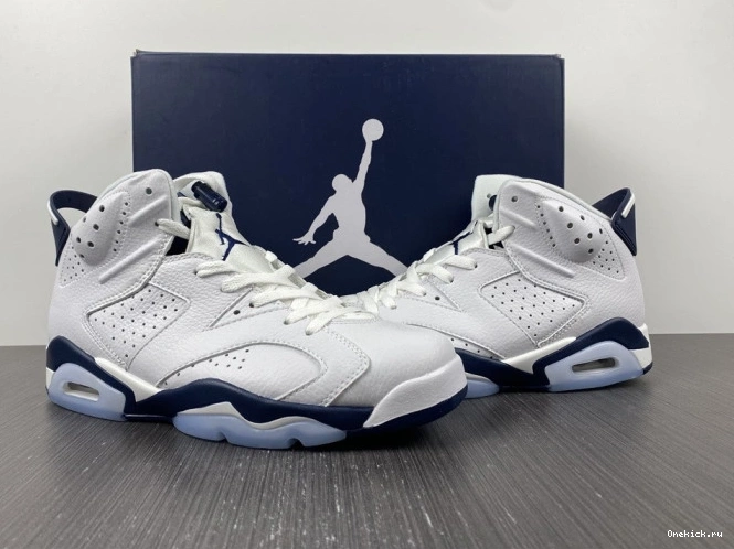 One Kick (2022) Navy Jordan CT8529-141 Retro 6 Midnight 0707